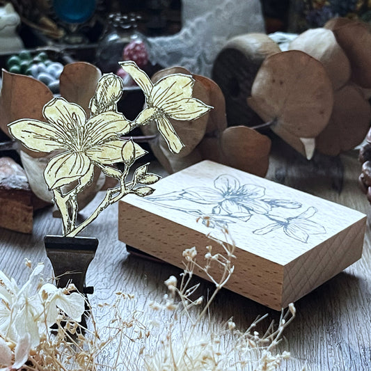 no.05 油桐花開・情初開 :: 復刻版 / 手繪復古印章 - YU'S WORLD STORE|小玉的貼貼世界